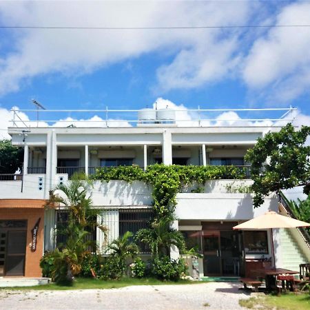 Shiraho Friends House Hotel Ishigaki  Exterior photo