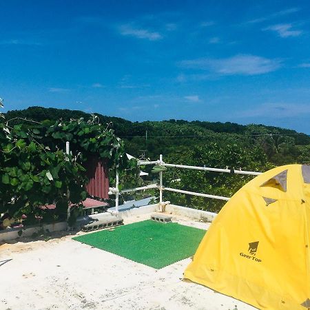 Shiraho Friends House Hotel Ishigaki  Exterior photo