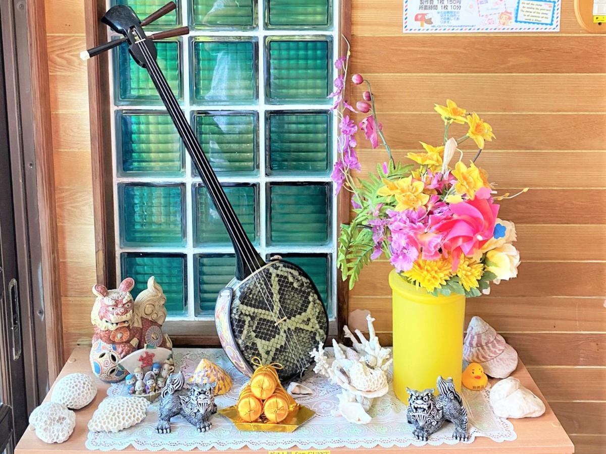 Shiraho Friends House Hotel Ishigaki  Exterior photo