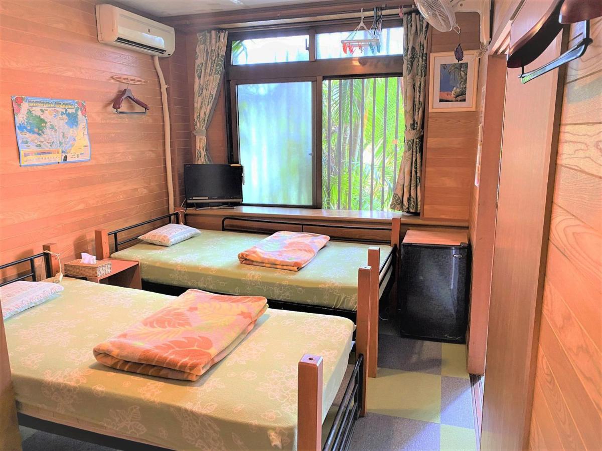 Shiraho Friends House Hotel Ishigaki  Exterior photo