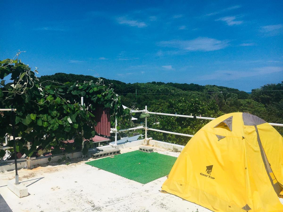Shiraho Friends House Hotel Ishigaki  Exterior photo