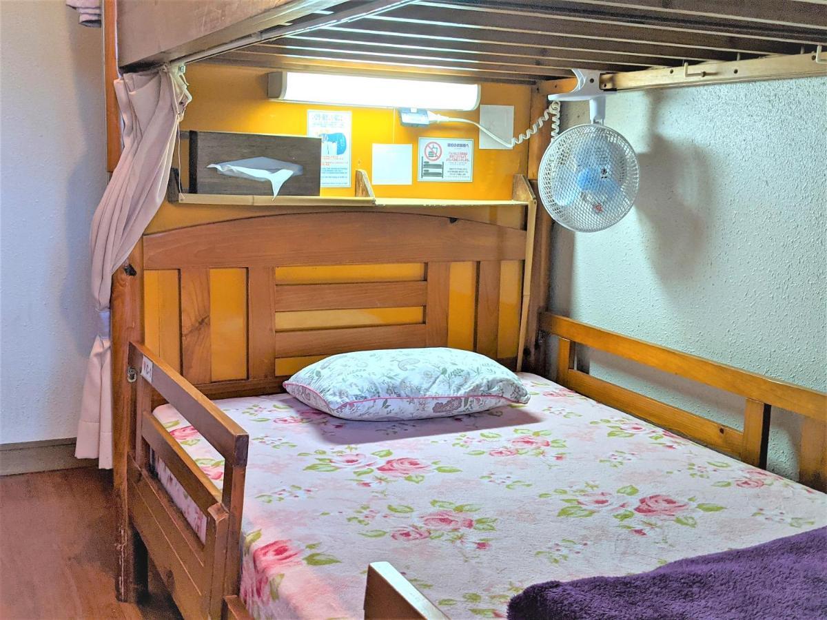Shiraho Friends House Hotel Ishigaki  Exterior photo