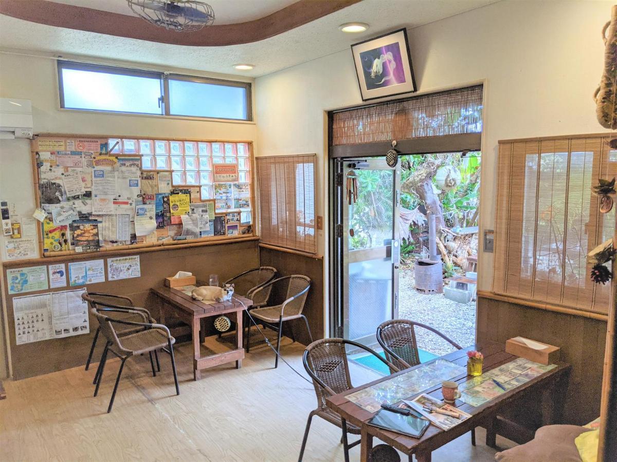 Shiraho Friends House Hotel Ishigaki  Exterior photo
